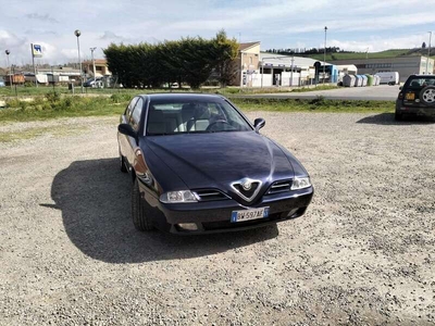 Usato 2001 Alfa Romeo 166 2.5 Benzin 190 CV (20.000 €)