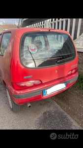 Usato 2001 Fiat 600 Benzin (900 €)