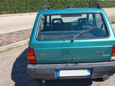 Usato 2002 Fiat Panda 1.1 Benzin 54 CV (4.800 €)