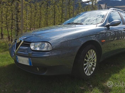 Usato 2003 Alfa Romeo 156 2.4 Diesel 150 CV (1.490 €)