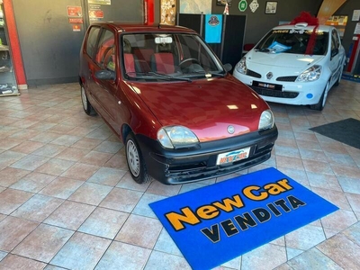 Usato 2003 Fiat Seicento 1.1 Benzin 54 CV (2.490 €)
