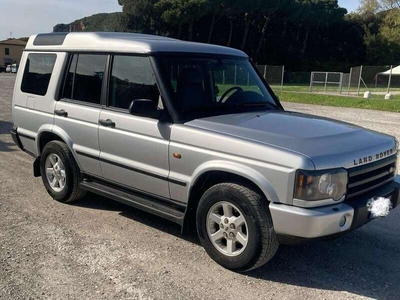 Usato 2003 Land Rover Discovery 2.5 Diesel 139 CV (11.000 €)