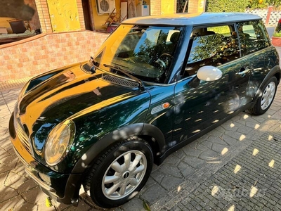 Usato 2003 Mini Cooper Benzin 90 CV (2.800 €)