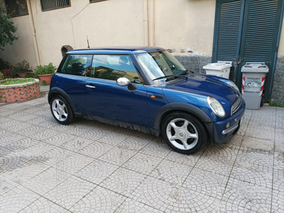 Usato 2003 Mini ONE 1.6 Benzin 90 CV (3.500 €)