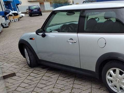 Usato 2003 Mini One D 1.4 Diesel 75 CV (4.000 €)