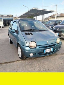 Usato 2003 Renault Twingo Benzin (1.899 €)