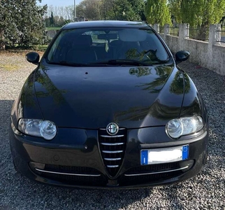 Usato 2004 Alfa Romeo 147 1.9 Diesel 116 CV (2.500 €)