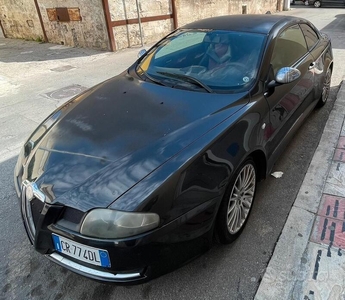 Usato 2004 Alfa Romeo GT 1.9 Diesel 150 CV (1.700 €)