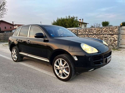 Usato 2004 Porsche Cayenne 4.5 Benzin 340 CV (5.900 €)