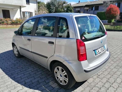 Usato 2005 Fiat Idea 1.4 Benzin 95 CV (2.750 €)