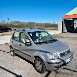 Usato 2005 Fiat Panda 1.2 Benzin (2.000 €)