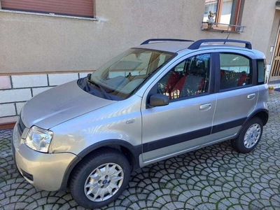 Usato 2005 Fiat Panda 4x4 1.2 Benzin 60 CV (6.500 €)