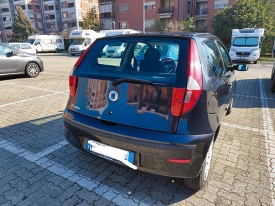 Usato 2005 Fiat Punto 1.2 Benzin 60 CV (1.850 €)