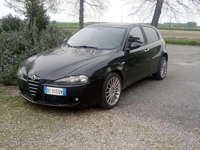 Usato 2006 Alfa Romeo 147 1.9 Diesel 150 CV (1.500 €)