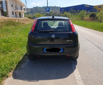 Usato 2006 Fiat Grande Punto 1.2 Diesel 90 CV (2.500 €)