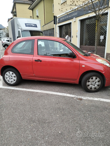 Usato 2006 Nissan Micra 1.2 Benzin 80 CV (2.200 €)