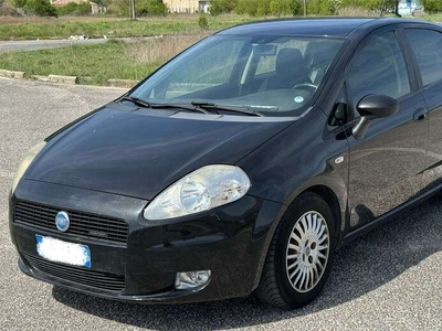 Usato 2007 Fiat Grande Punto 1.2 Diesel 90 CV (2.500 €)