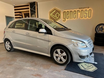 Usato 2007 Mercedes B180 2.0 Diesel 109 CV (2.500 €)