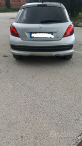 Usato 2007 Peugeot 207 1.6 Diesel 109 CV (4.000 €)