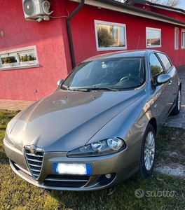 Usato 2008 Alfa Romeo 147 1.6 LPG_Hybrid 105 CV (4.690 €)