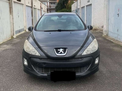 Usato 2008 Peugeot 308 1.6 Diesel 109 CV (2.450 €)