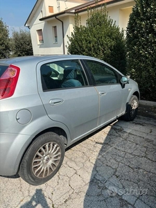 Usato 2009 Fiat Grande Punto 1.4 CNG_Hybrid 77 CV (2.300 €)