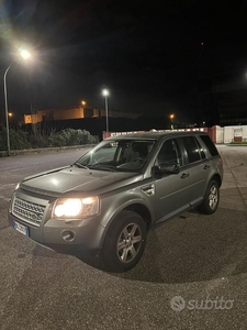 Usato 2009 Land Rover Freelander 2 2.2 Diesel 160 CV (5.999 €)