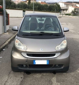 Usato 2009 Smart ForTwo Coupé 0.8 Diesel 45 CV (5.900 €)