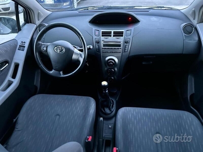 Usato 2009 Toyota Yaris 1.4 Diesel 90 CV (3.700 €)