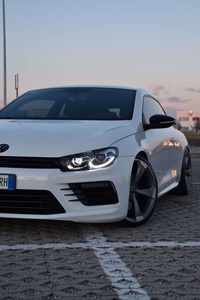 Usato 2009 VW Scirocco 2.0 Benzin 200 CV (15.700 €)