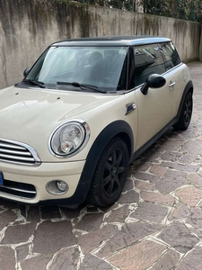 Usato 2010 Mini Cooper D 1.6 Diesel 109 CV (5.800 €)