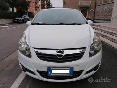 Usato 2010 Opel Corsa 1.2 Diesel 75 CV (3.700 €)