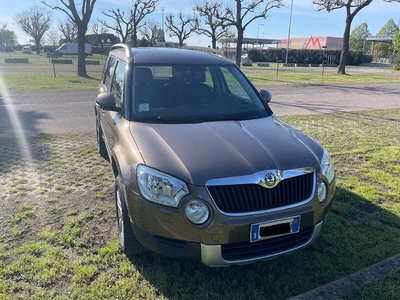 Usato 2010 Skoda Yeti 1.2 Benzin 105 CV (6.500 €)