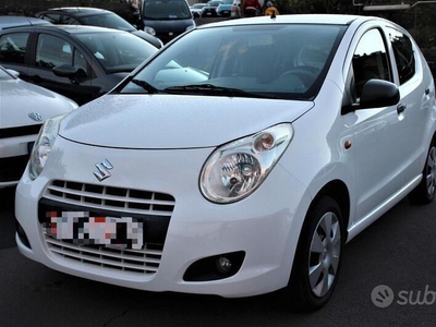 Usato 2010 Suzuki Alto 1.0 Benzin 68 CV (5.000 €)