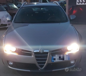 Usato 2011 Alfa Romeo 159 2.0 Diesel 170 CV (4.590 €)