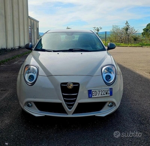 Usato 2011 Alfa Romeo MiTo 1.4 Benzin 79 CV (4.600 €)