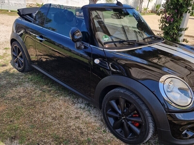 Usato 2011 Mini Cooper Cabriolet 1.6 Benzin 122 CV (9.600 €)