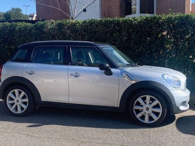 Usato 2011 Mini Cooper Countryman 1.6 Benzin 122 CV (10.500 €)