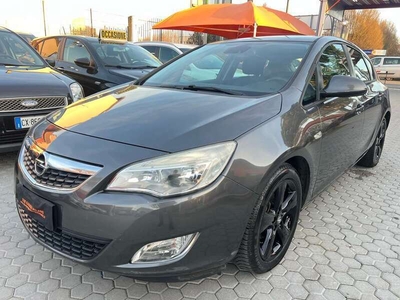Usato 2011 Opel Astra 1.2 Diesel 95 CV (4.890 €)