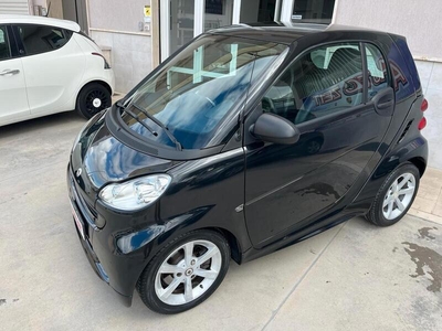 Usato 2011 Smart ForTwo Coupé 0.8 Diesel 54 CV (6.500 €)