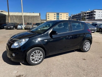 Usato 2012 Hyundai i20 1.2 Benzin 78 CV (4.500 €)