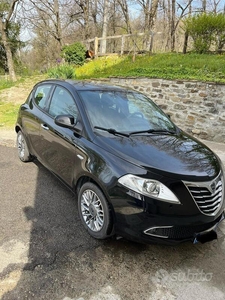 Usato 2012 Lancia Ypsilon 1.2 Diesel 69 CV (7.000 €)