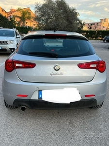 Usato 2013 Alfa Romeo Giulietta 1.6 Diesel 105 CV (10.000 €)