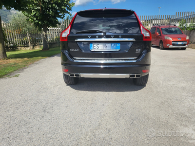 Usato 2013 Volvo XC60 2.4 Diesel 185 CV (14.000 €)