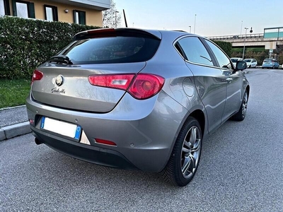 Usato 2014 Alfa Romeo Giulietta 1.4 Benzin 170 CV (8.850 €)