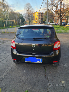 Usato 2014 Dacia Sandero 1.1 Diesel 75 CV (4.000 €)