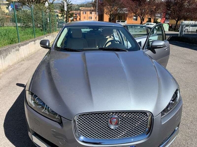 Usato 2014 Jaguar XF 2.2 Diesel 200 CV (10.300 €)