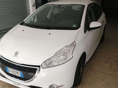 Usato 2014 Peugeot 208 1.4 LPG_Hybrid 95 CV (6.700 €)