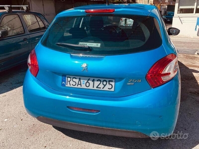 Usato 2014 Peugeot 208 1.6 Diesel 92 CV (5.300 €)