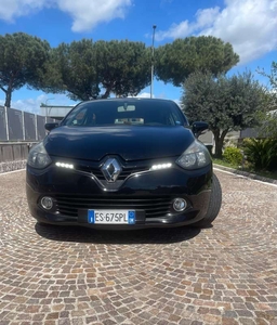 Usato 2014 Renault Clio IV 1.2 Benzin 73 CV (5.500 €)